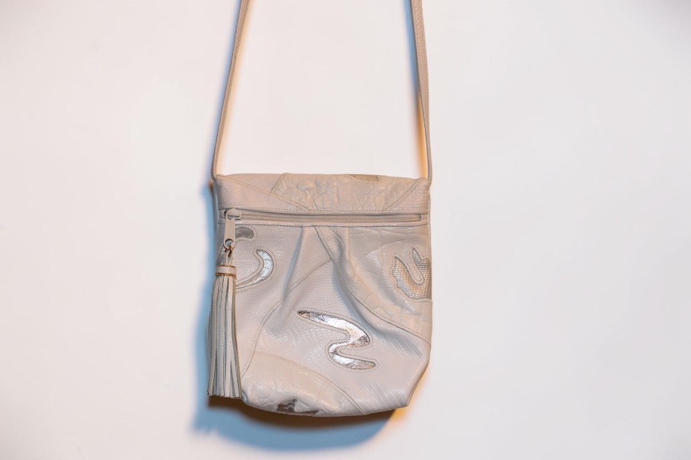 Vintage Sharif Cross Body White Leather