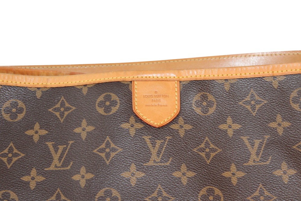 Louis Vuitton Delightful MM Handbag