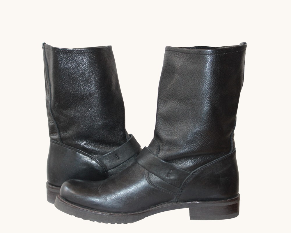 Frye Vicky Engineer Boot (Sz 7.5)