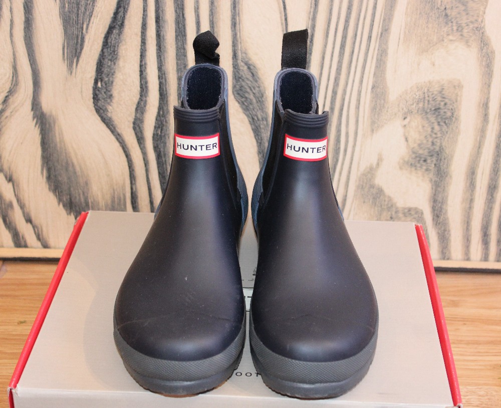 Hunter Blue Two-Tone Ankle Boots Sz 9