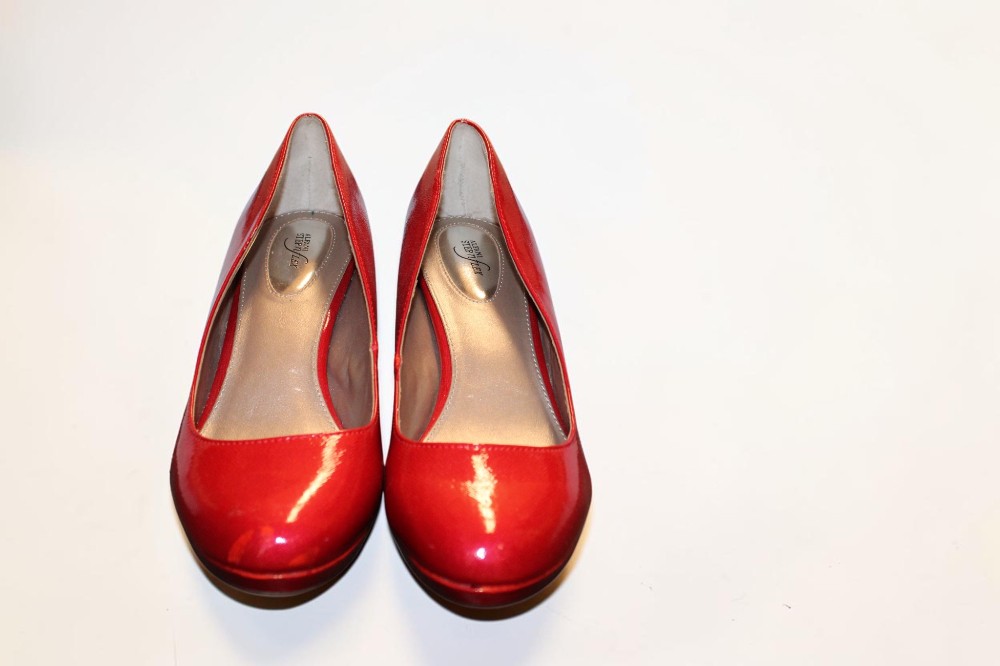 Alfani Red Patent Leather Pumps sz 8
