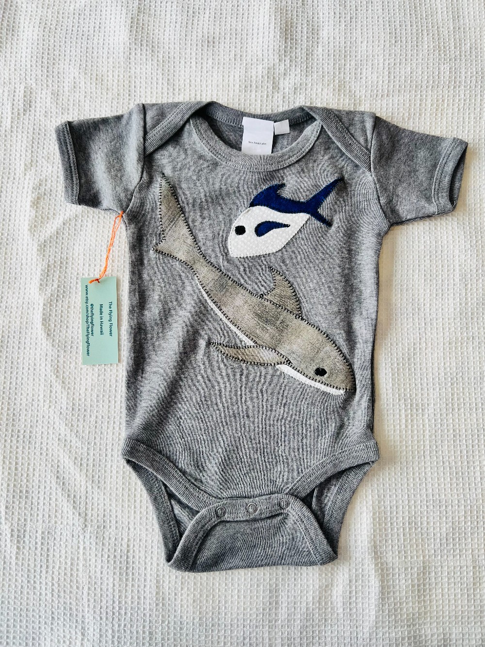 Newborn - Fishes Onesie (Gray)