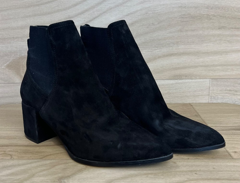 Bottillons Aldo (8.5) noirs (suédine)