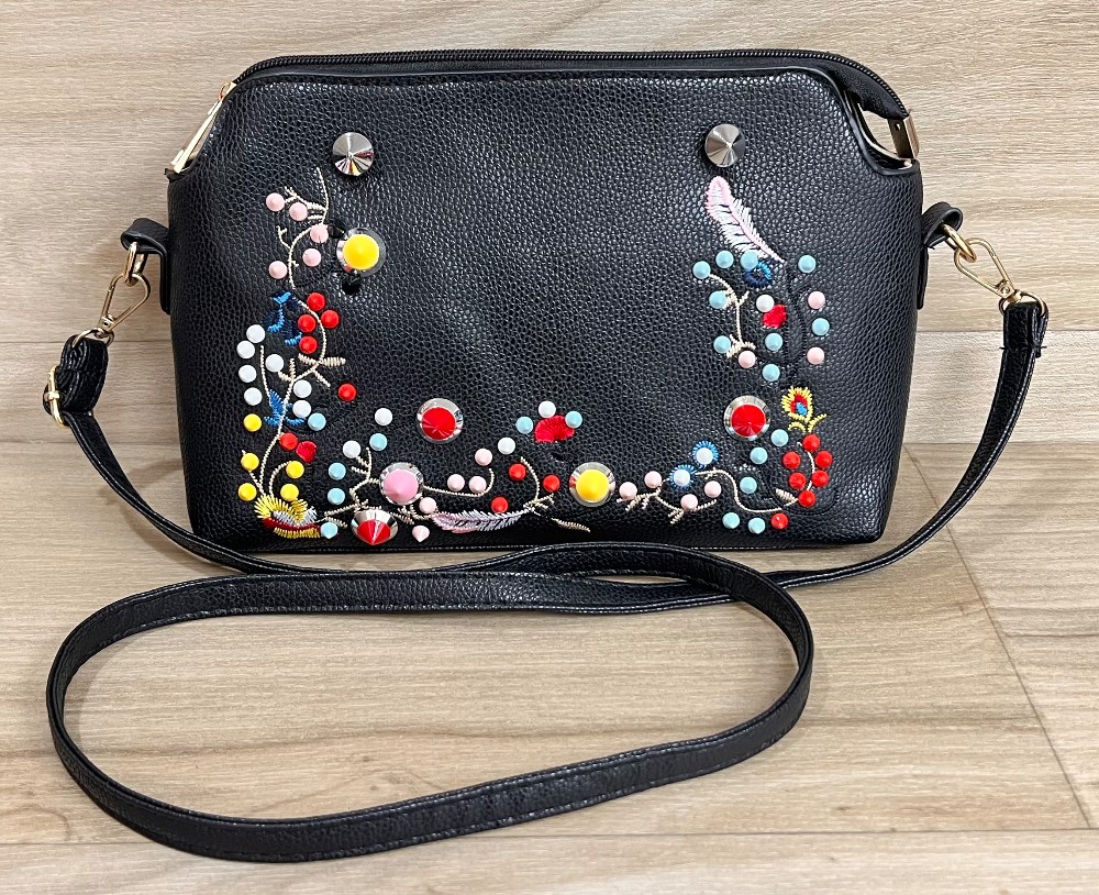 Sac Sans Marque Noir Broderie et Pic Rose, Rouge, Blanc