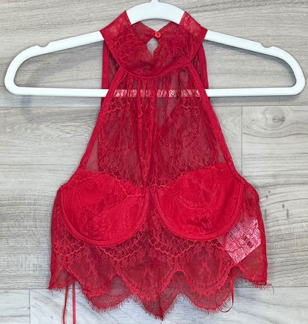Camisole Zara (M) Dentelle Rouge (Body Structure)