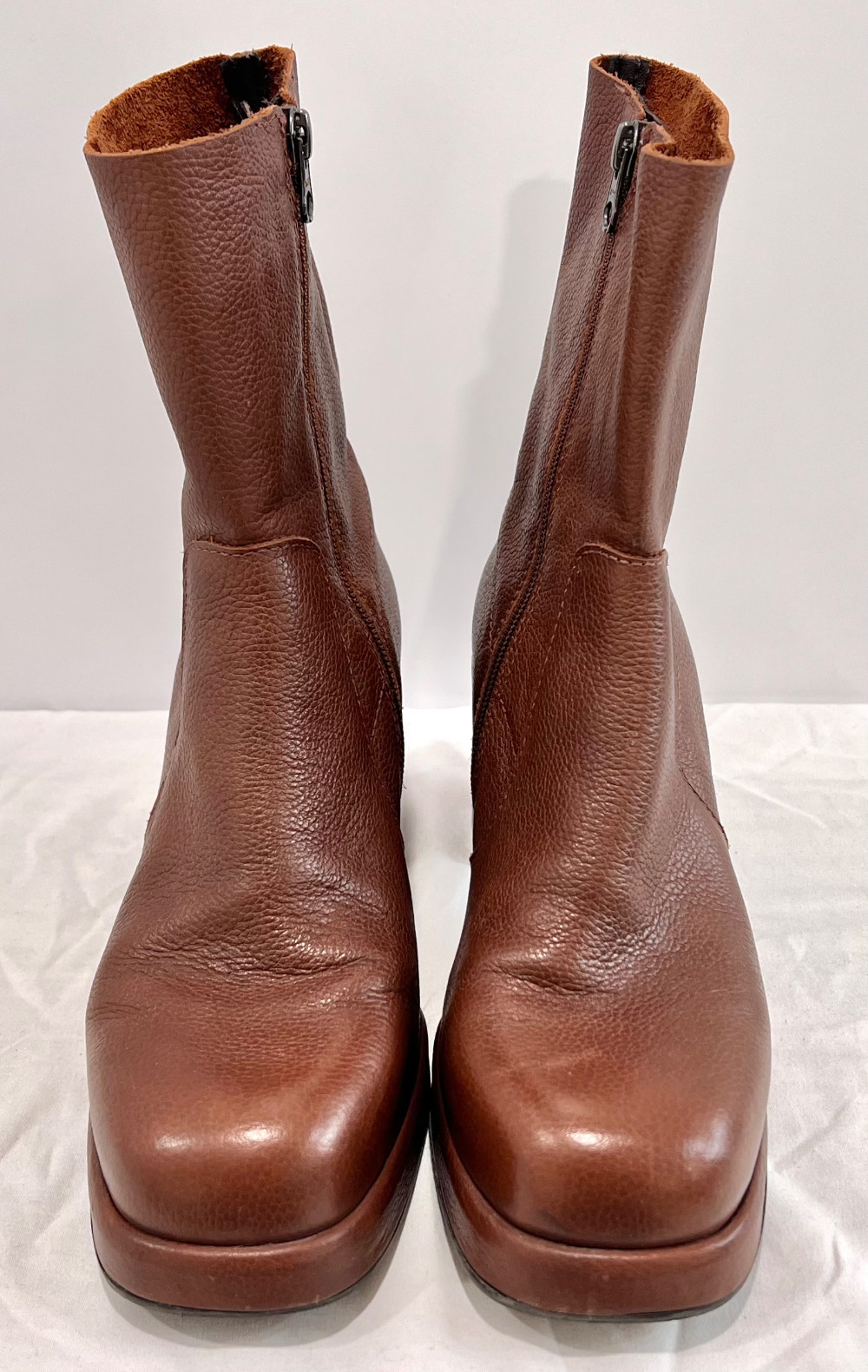 Bottes L'Intervalle (39/8.5) brunes foncées (cuir)