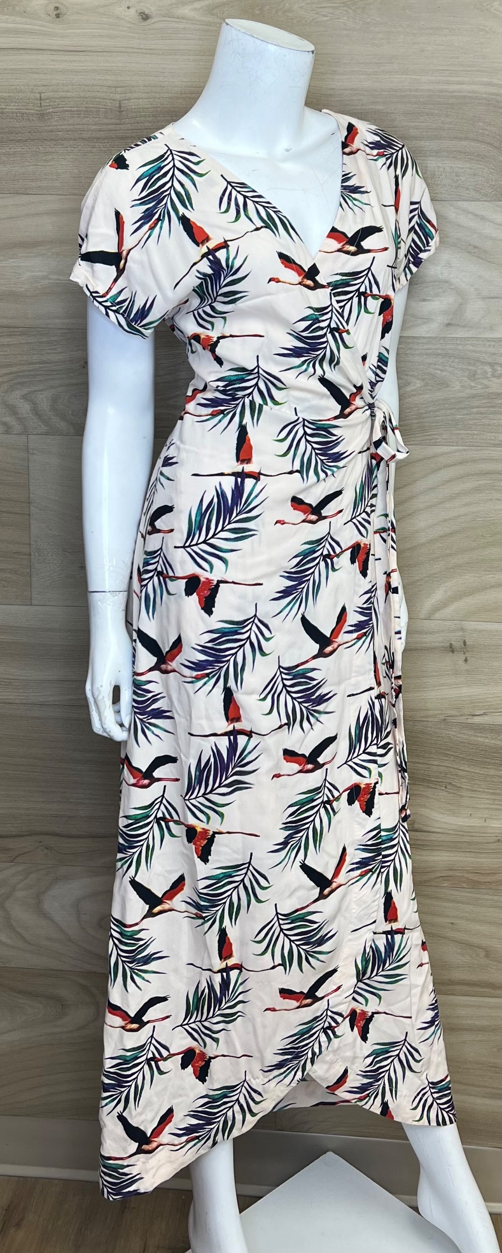 Robe M'ss'ng (L) rose avec fleurs (robe porte-feuille)