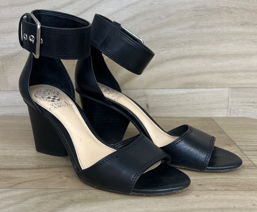 Escarpins Vince Camuto  (6.5) Noir