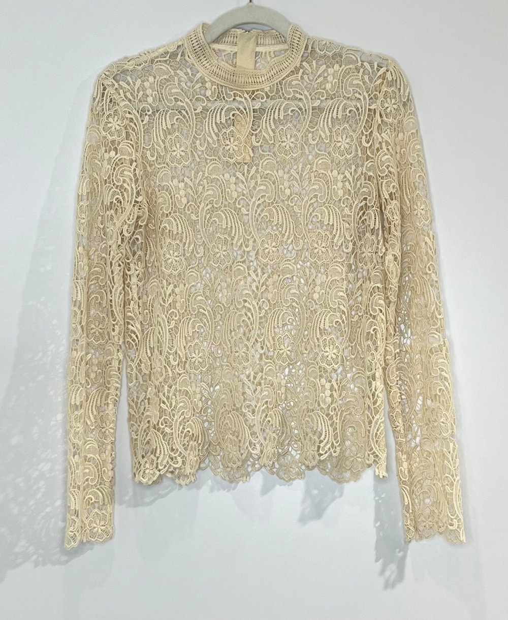 Chandail Marque Inconnue (S) beige (dentelle ajourée)