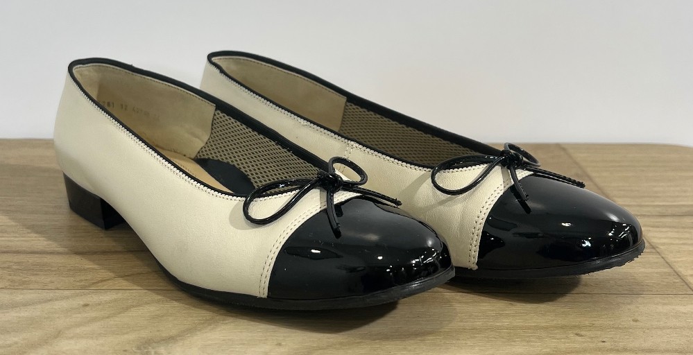 Chaussures ARA (9) noir et beige