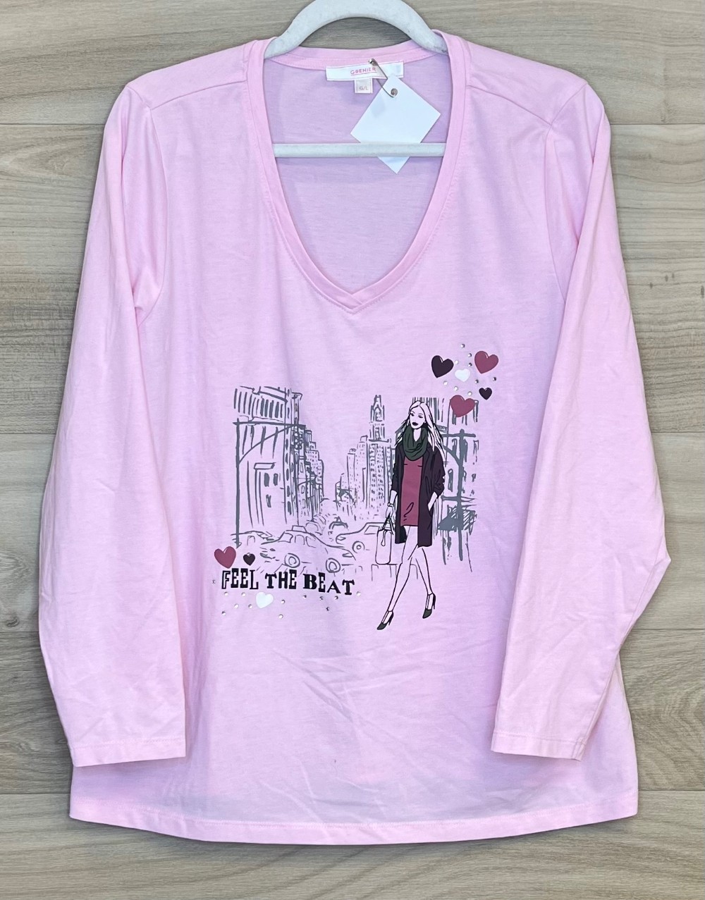 Chandail Grenier (L/XL) rose avec dessin et diamants