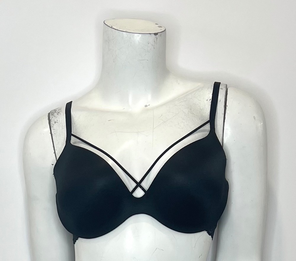 Soutien-gorge La Senza (34C) noir (Body Kiss)