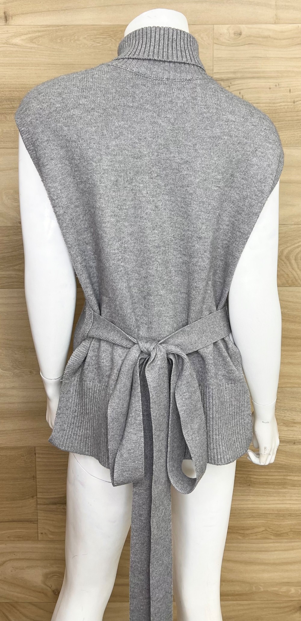 Débardeur Tristan (S) gris (col roulé)