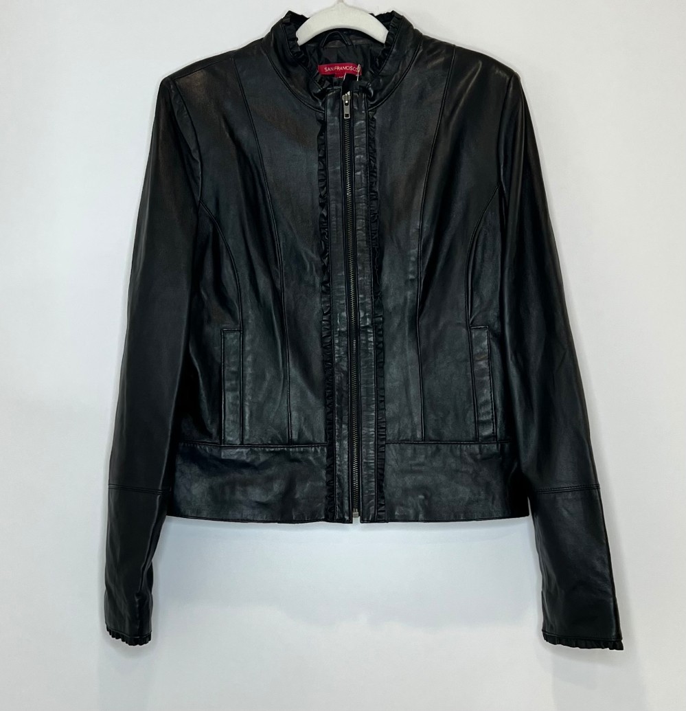 Manteau San Francisco (M) noir avec froufrous (cuir véritable)
