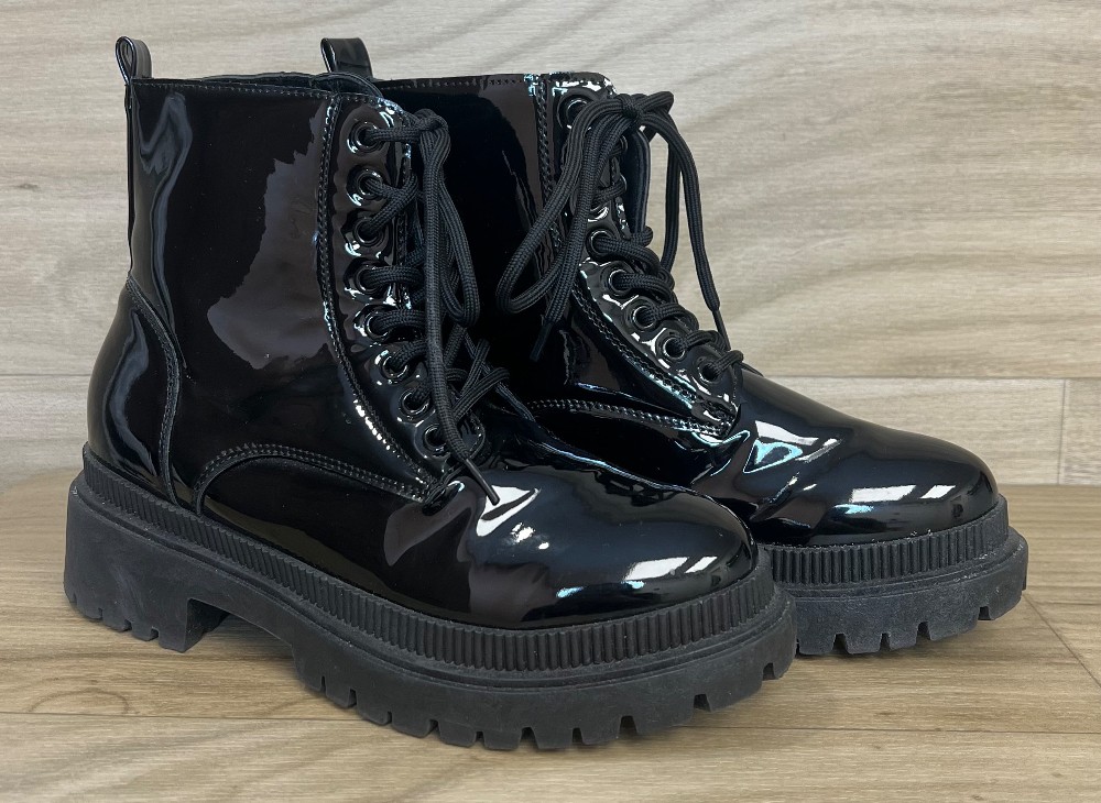 Bottes Streetwear Society (9) noir vernis