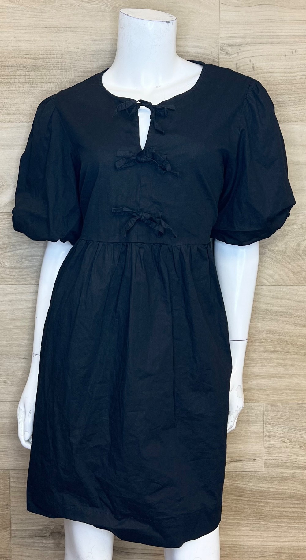 Robe Nicole Hiller (L) Noir avec boucles