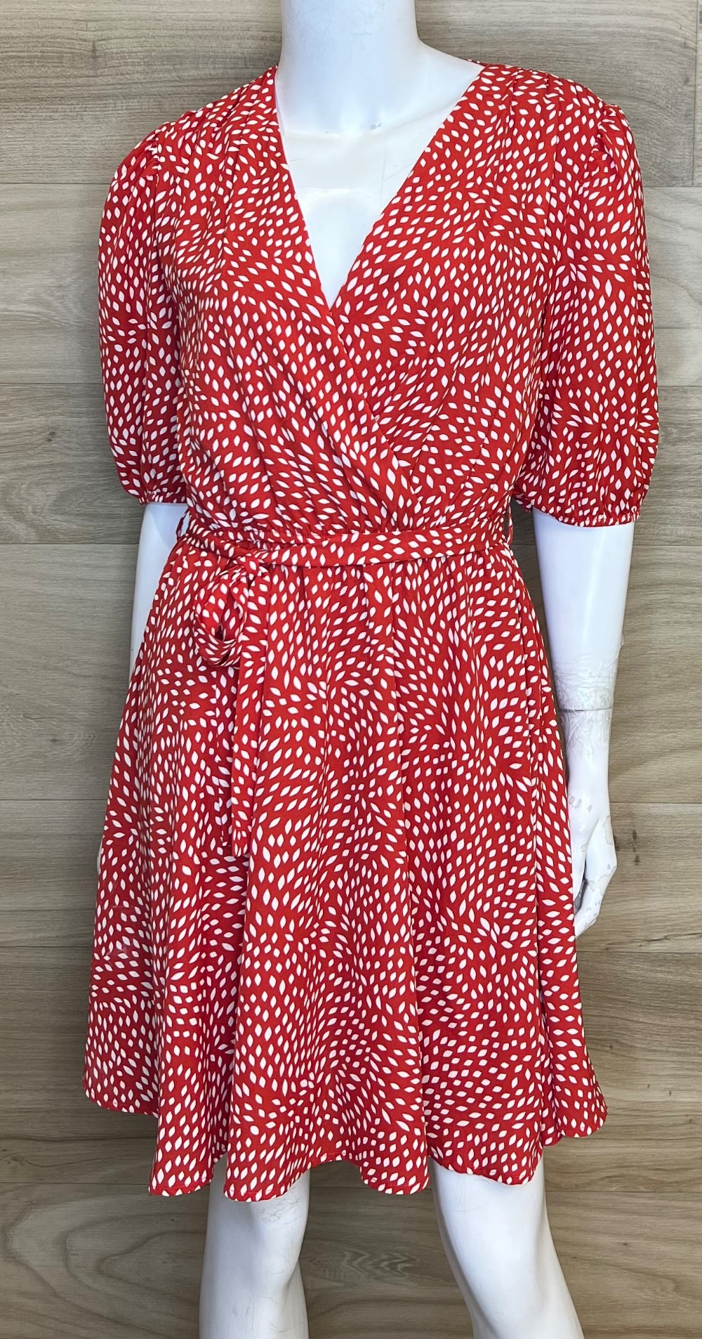 Robe Suzy Shier (S) Roge Motifs (Cache Coeur)