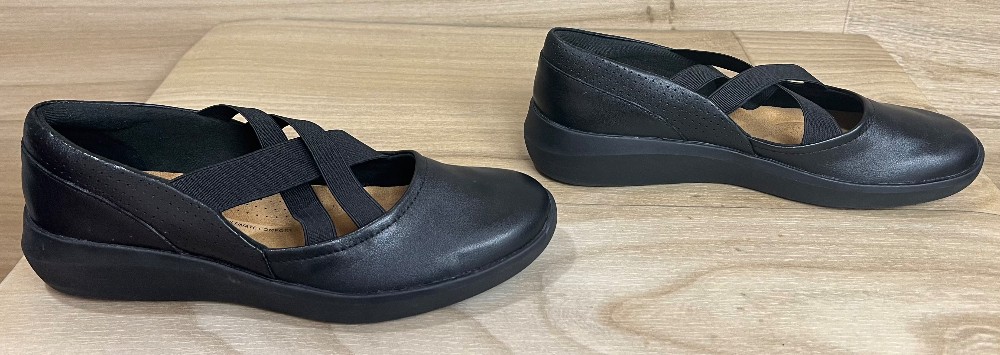Chaussures Clarks (8) noires (ultra légères)