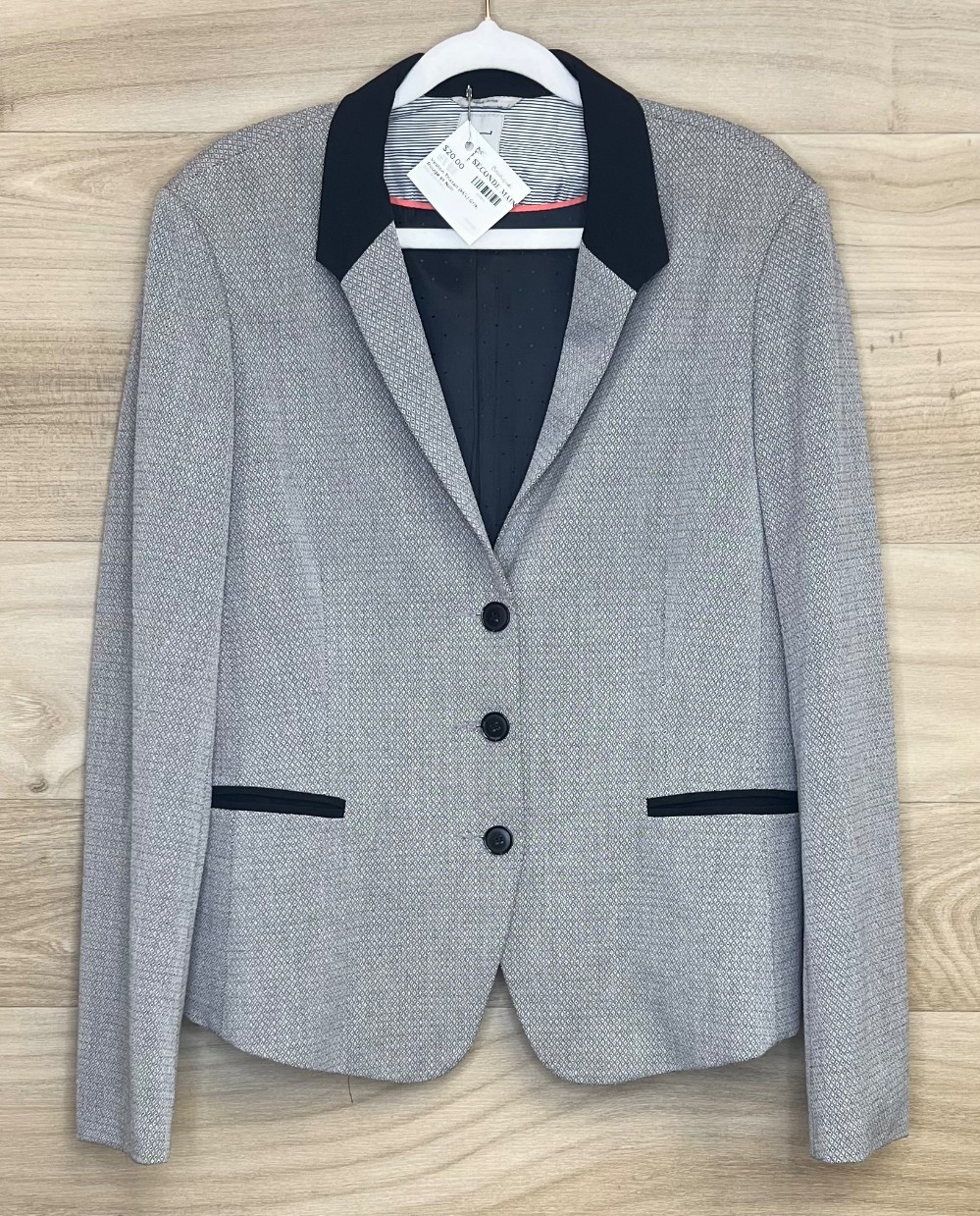 Veston Tristan (M/L) Gris, Rouge et Noir