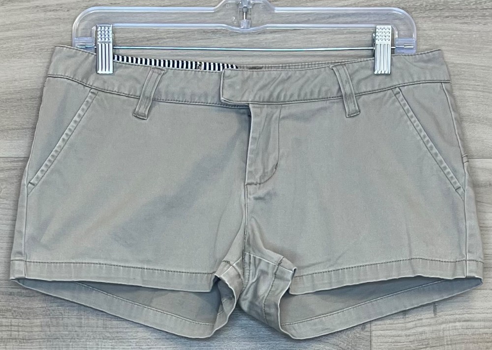 Short Volcom (S/7) Beige