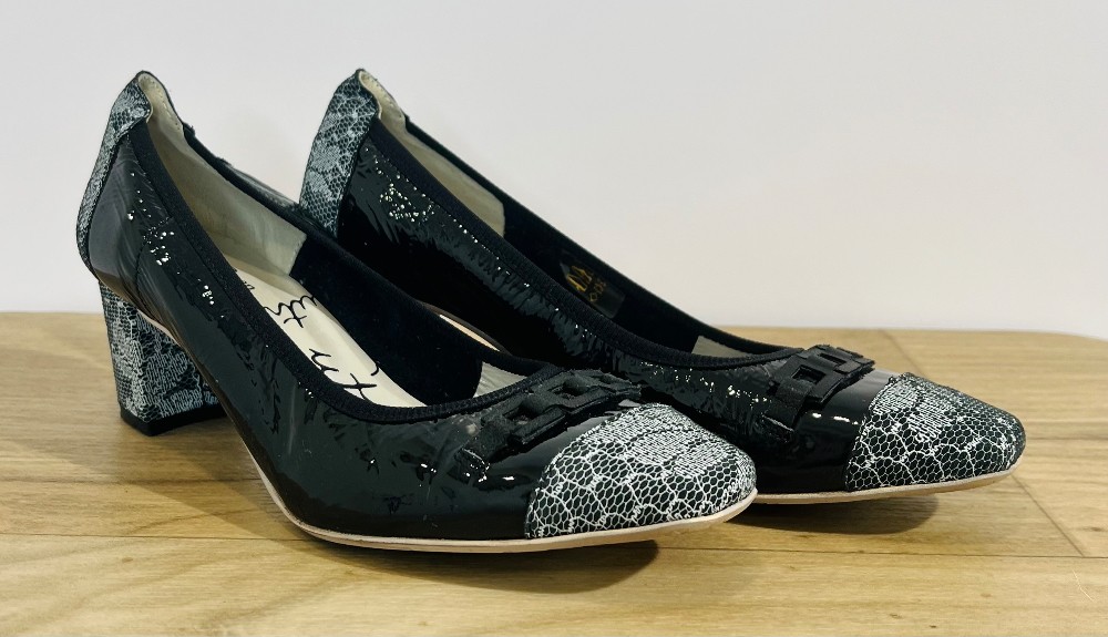 Chaussures TOUR EN VILLE (40/9) noir et gris