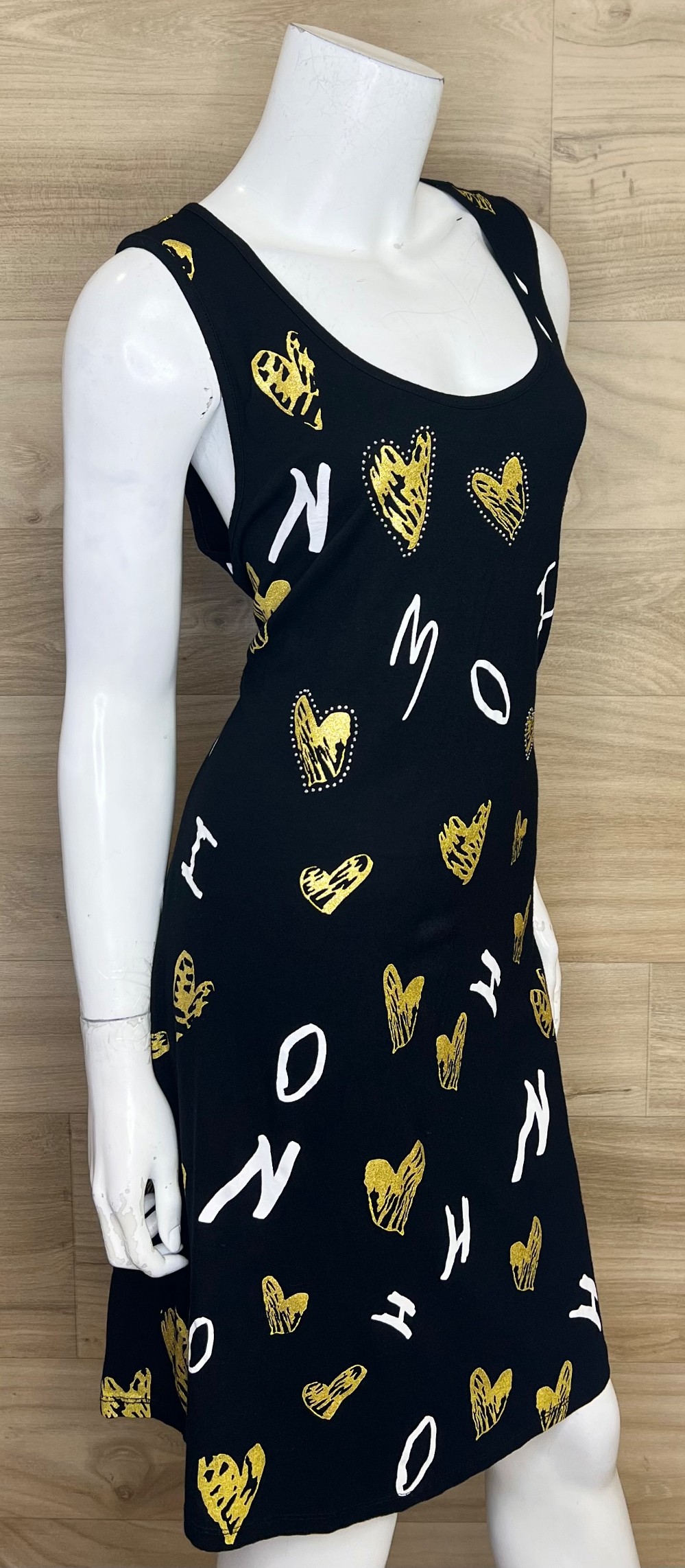Robe Tricotto (L) noir avec coeurs or