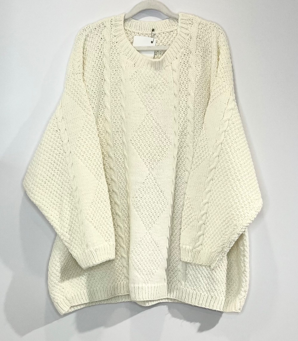 Chandail Marque Inconnue (2X) blanc (tricot)