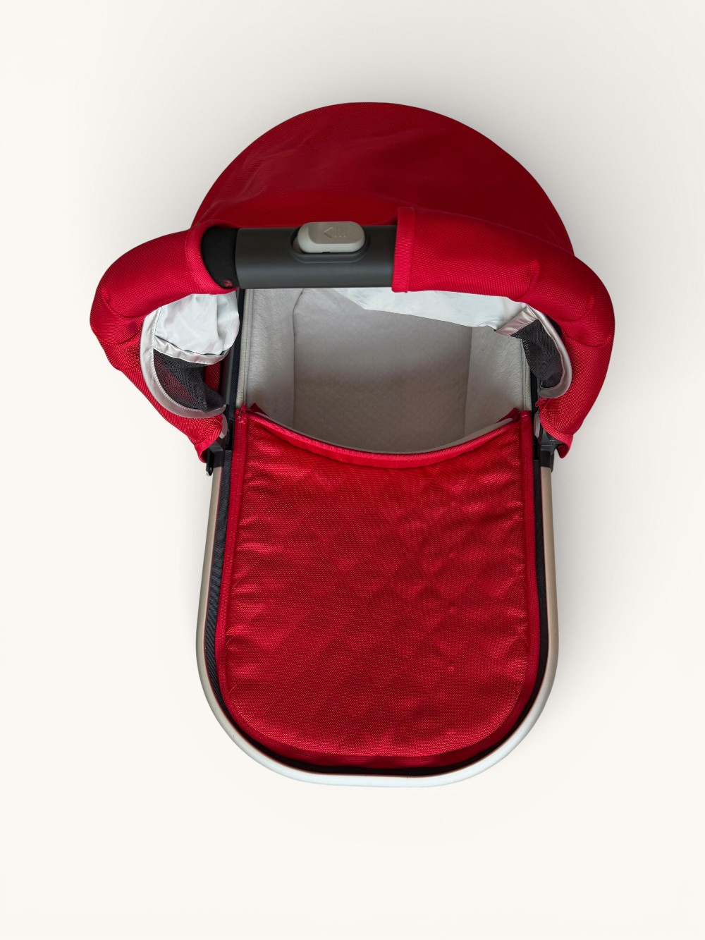 Black and Red Uppa Baby Bassinet