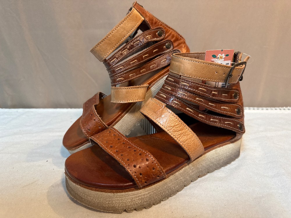 BED STU Artemia Strappy Platform Sandals