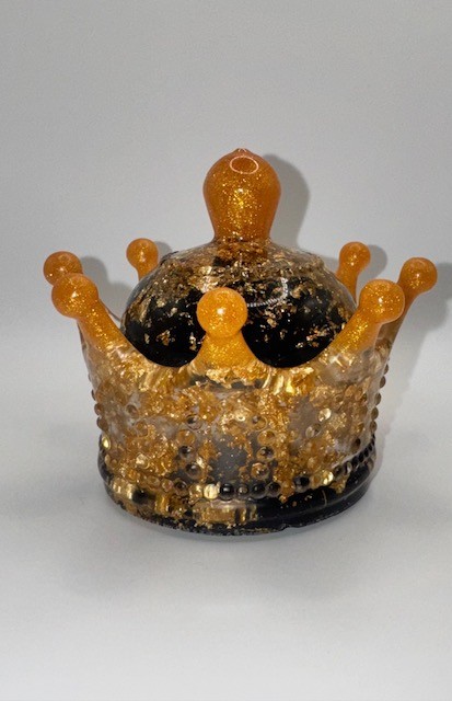 DD black and gold resin crown trinket jar