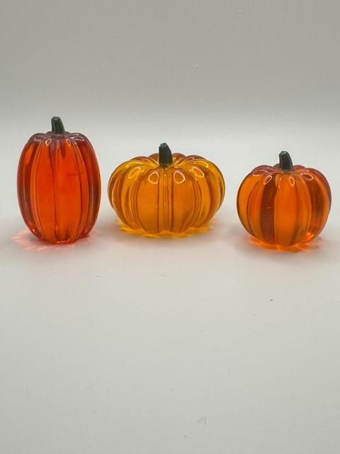 DD Tiny pumpkin patch