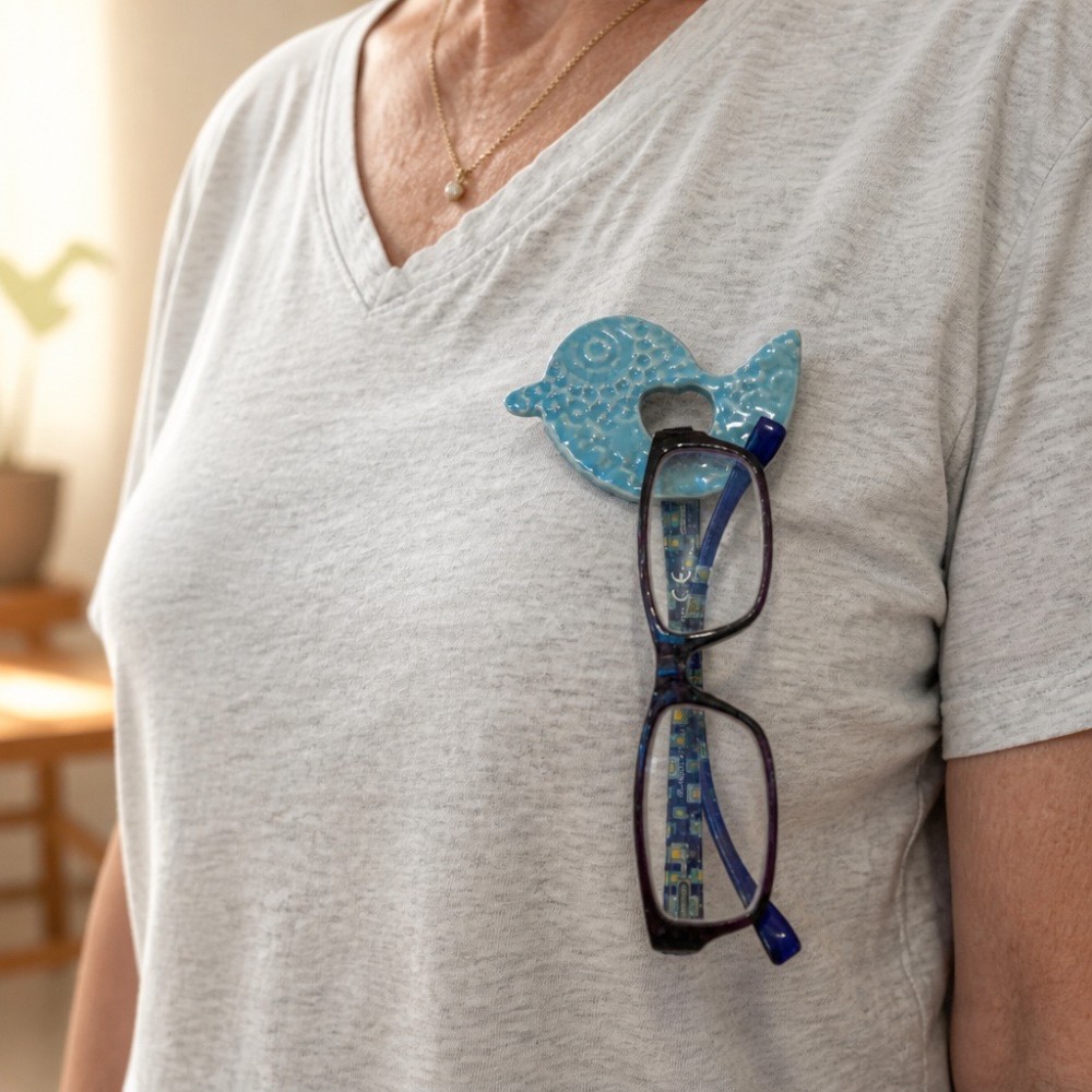 Bird Pin Glasses Holder
