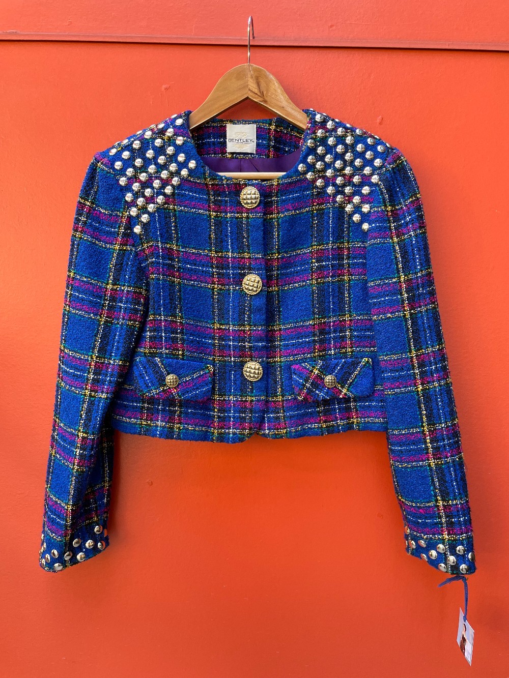 Clothing & Accessories