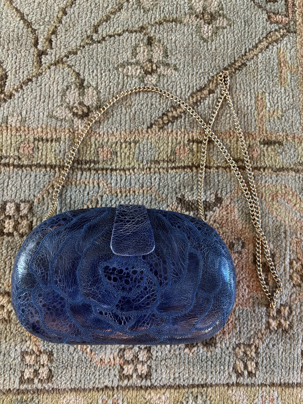 Clothing & Accessories