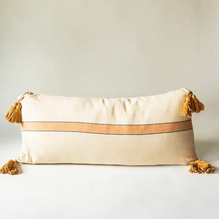 Blankets & Pillows