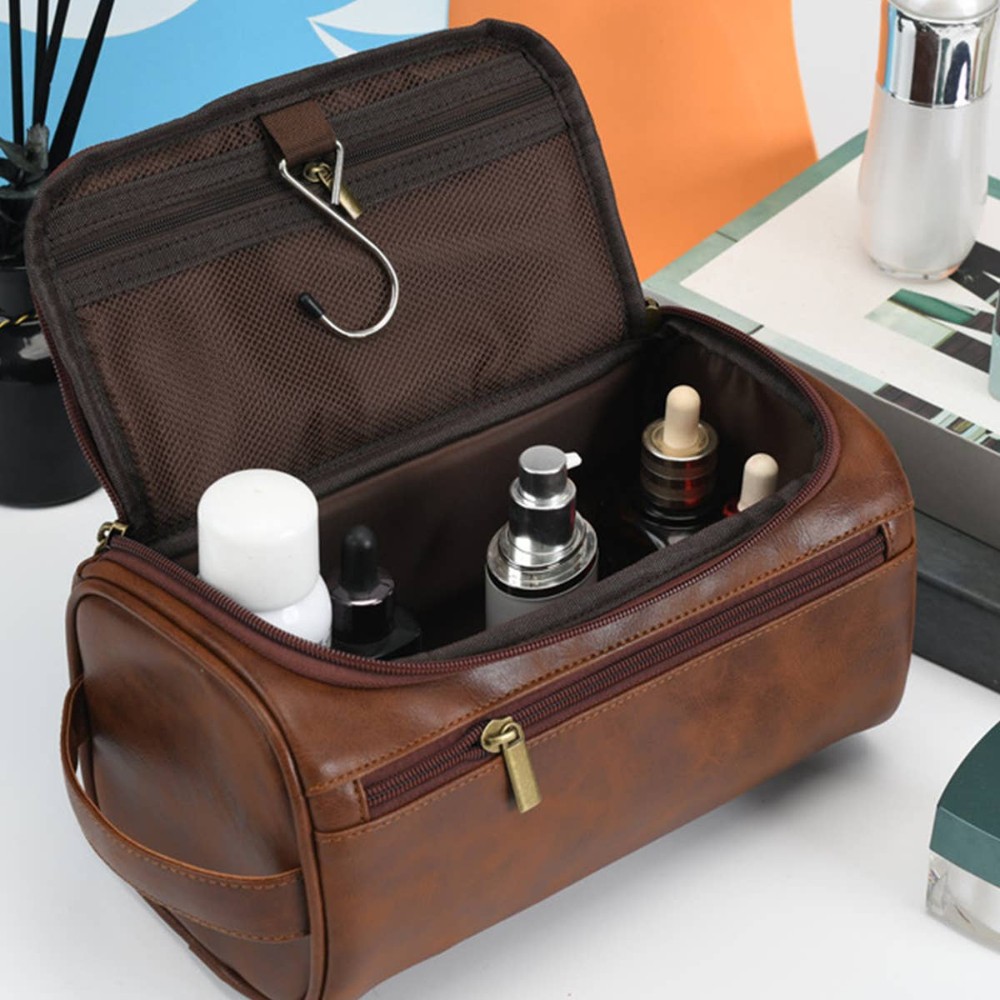 RETRO TRAVEL PU LEATHER COSMETIC BAG