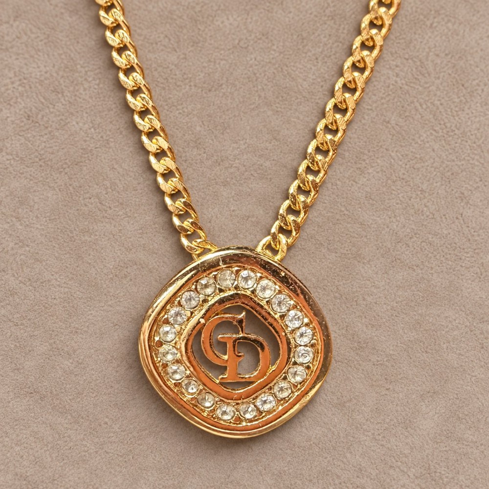 Jewelry & Accessories