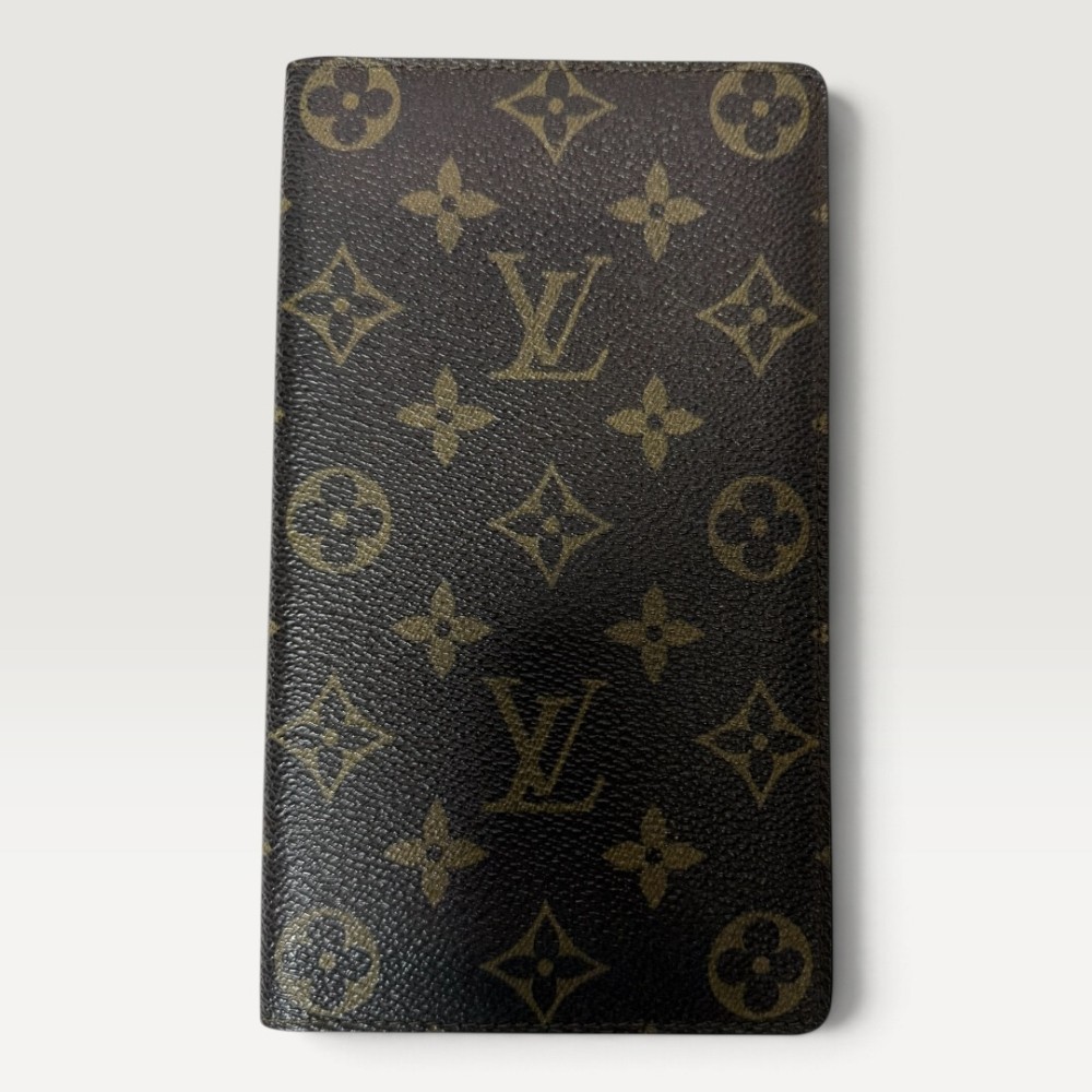 Handbags & Accessories