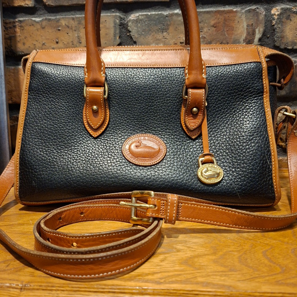 ART Dooney & Bourke Black & Tan Sachel 1990's