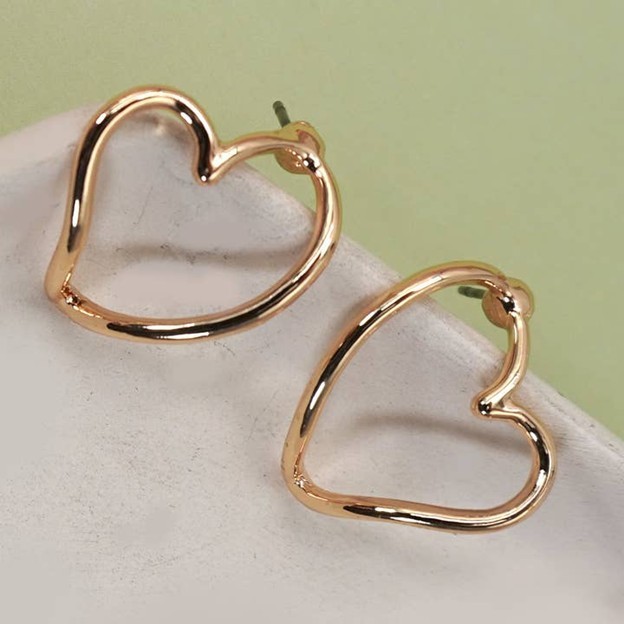 TTR Open Cut Curved Heart Stud Earrings