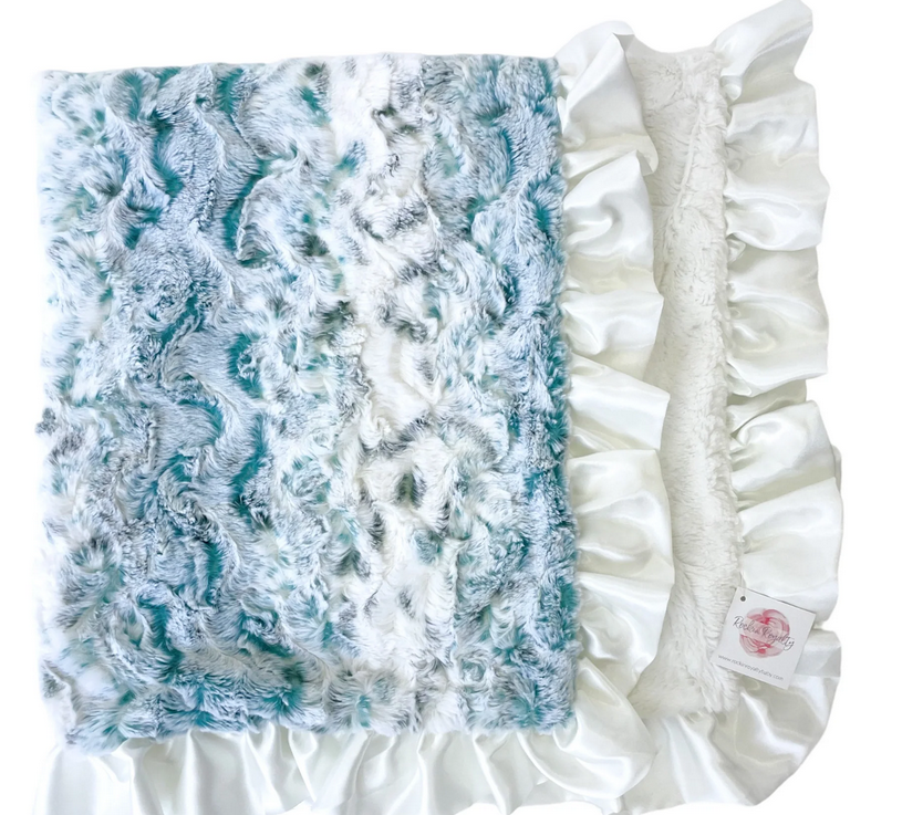 JAZ - Shoreline Dreams Luxe Cuddle Blanket