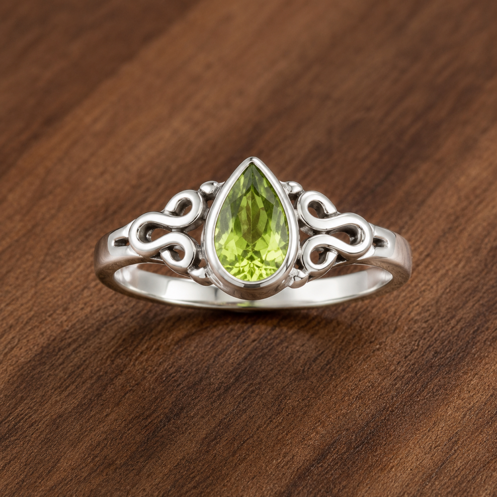 Peridot ss925 ring