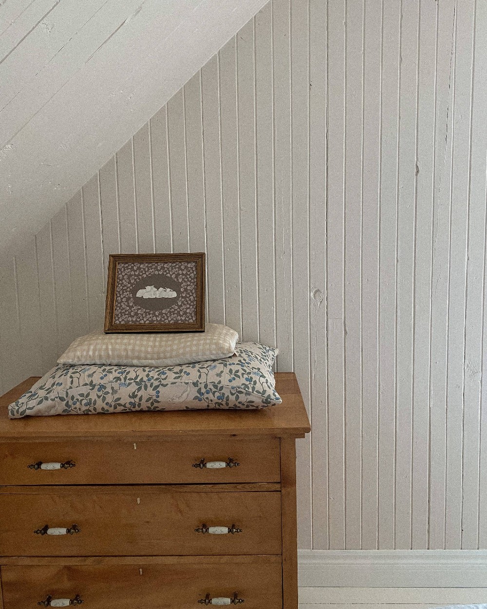 Vintage Lamb Print 8