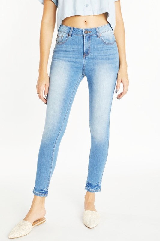 High rise skinny jeans (Medium)