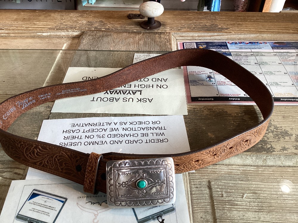 Ladies accessories and jewelry