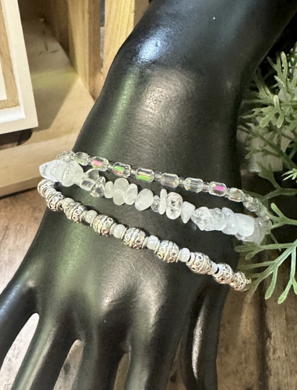 TRIPLE STRAND Bracelet (T05)