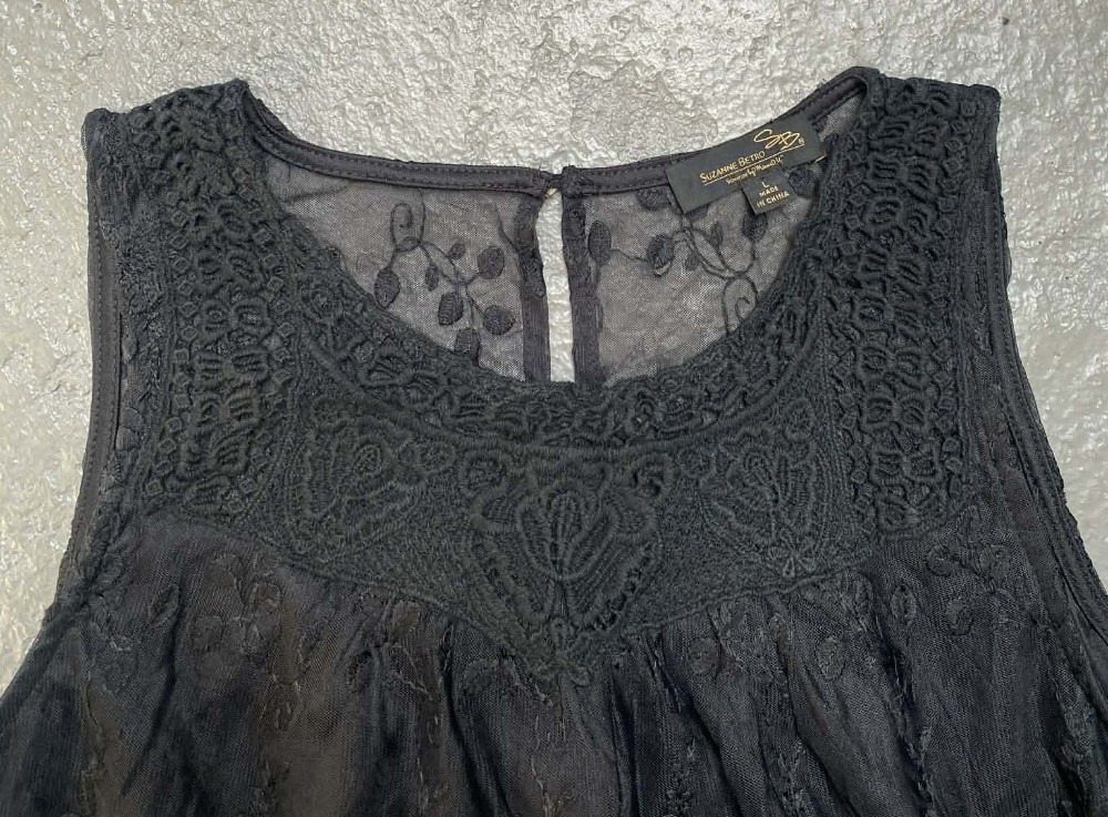 Suzanne Betro Lace Overlay SS