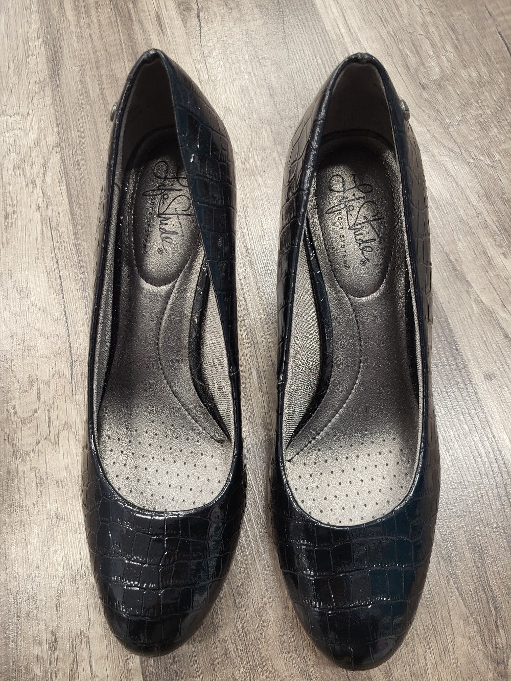 Life Stride Heels, 8.5M