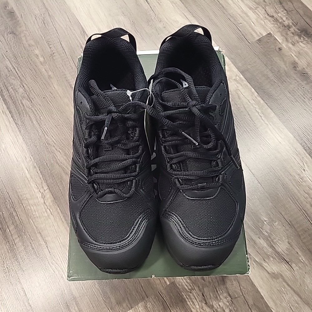 Altama Shoes, 7.5W NWT