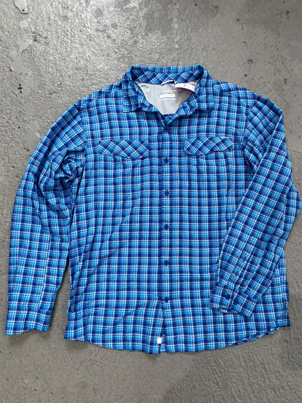 Columbia Button Up LS